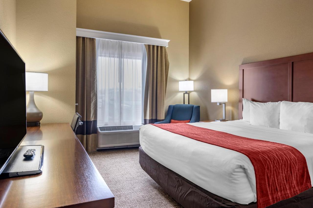 Comfort Inn & Suites Augusta Εξωτερικό φωτογραφία