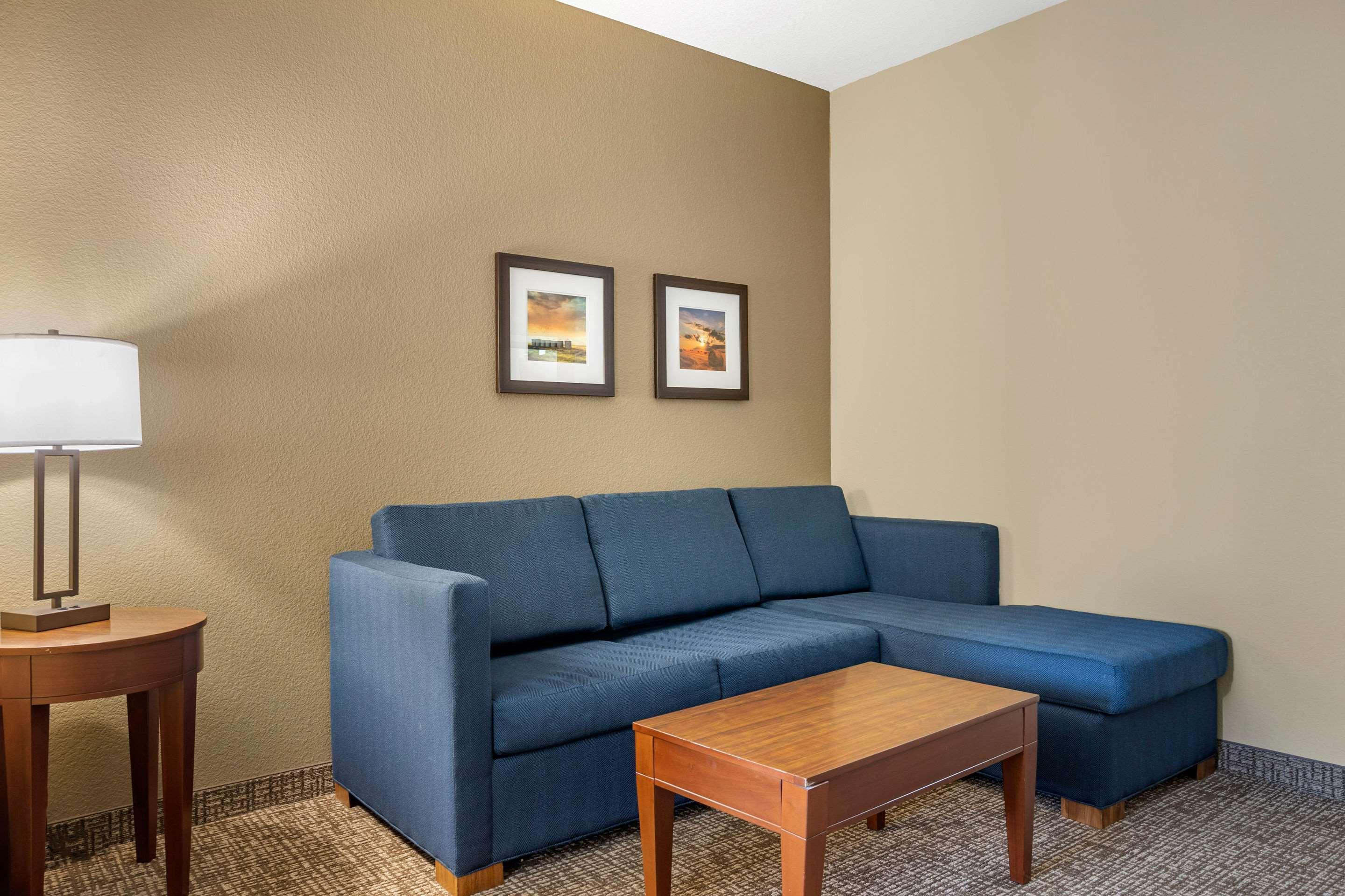 Comfort Inn & Suites Augusta Εξωτερικό φωτογραφία