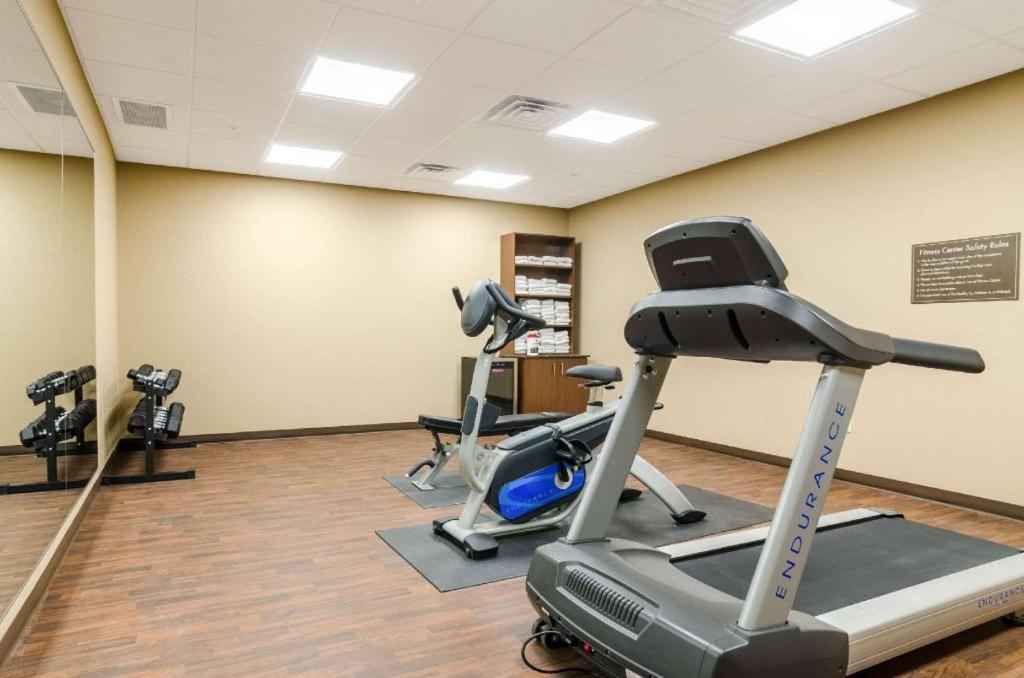 Comfort Inn & Suites Augusta Εξωτερικό φωτογραφία