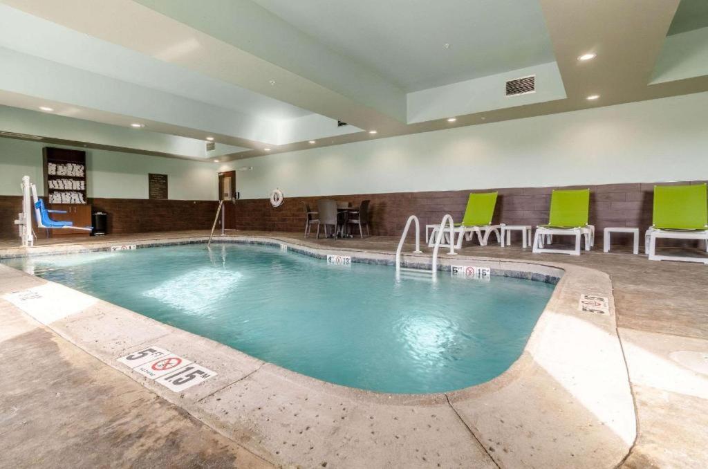 Comfort Inn & Suites Augusta Εξωτερικό φωτογραφία