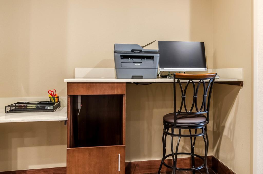 Comfort Inn & Suites Augusta Εξωτερικό φωτογραφία