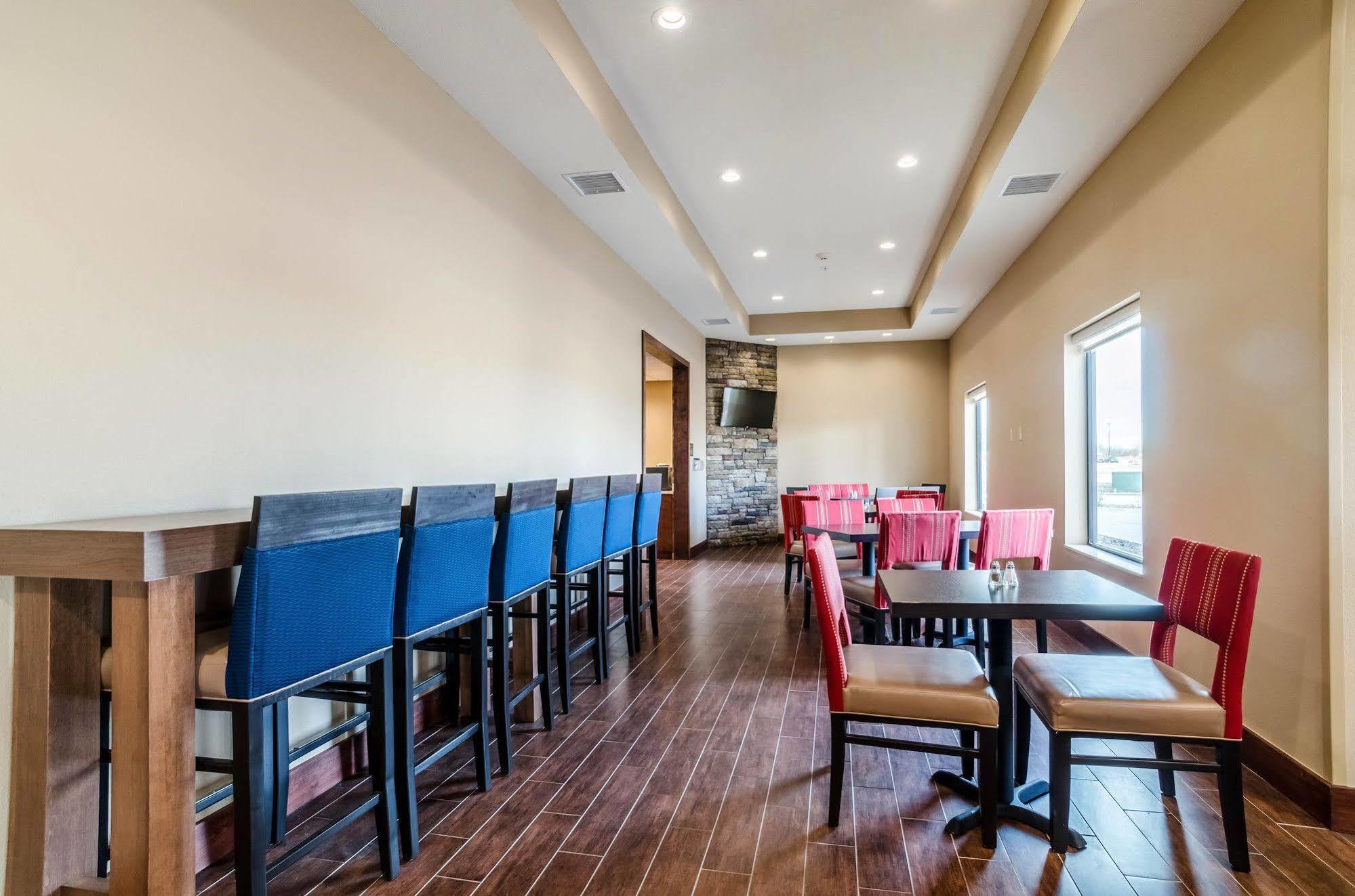 Comfort Inn & Suites Augusta Εξωτερικό φωτογραφία